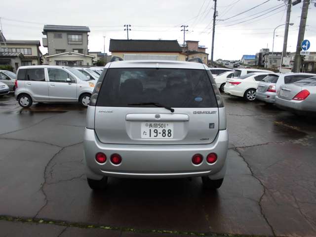2001 Chevrolet Cruze – thumbnail 4