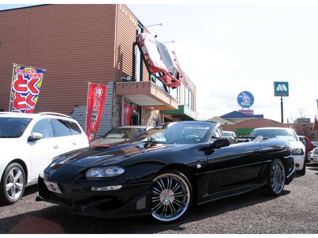 2001 Chevrolet Camaro Convertible – thumbnail 2