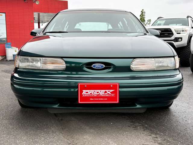 1995 Ford Taurus Wagon – thumbnail 3
