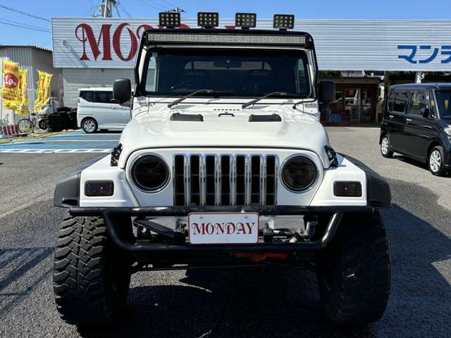 2004 Jeep Wrangler – thumbnail 2