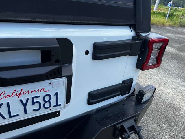 2008 Jeep Wrangler – thumbnail 3