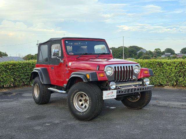 1998 Jeep Wrangler – thumbnail 4