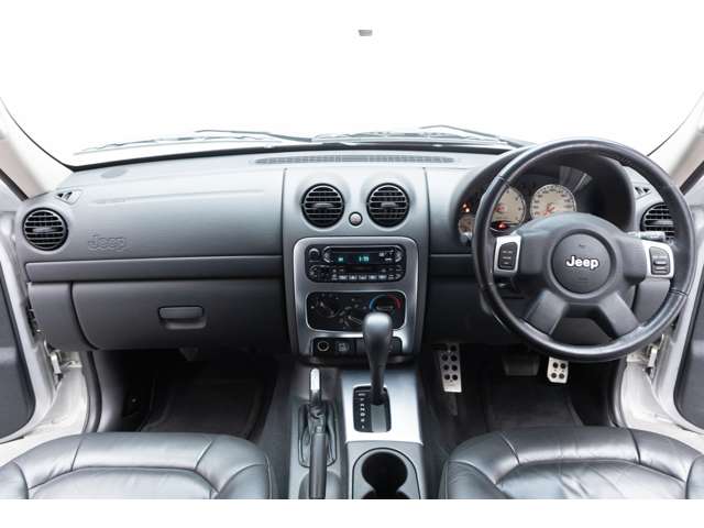2002 Jeep Cherokee – thumbnail 2