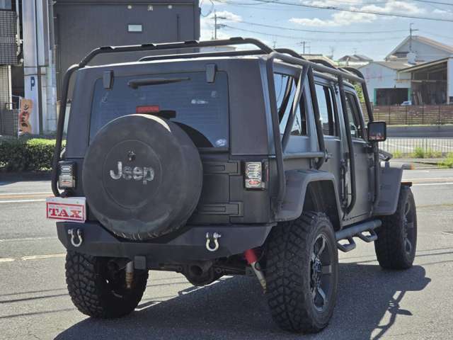 2009 Jeep Wrangler – thumbnail 2