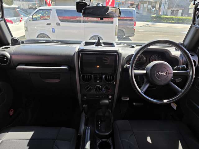 2009 Jeep Wrangler – thumbnail 3