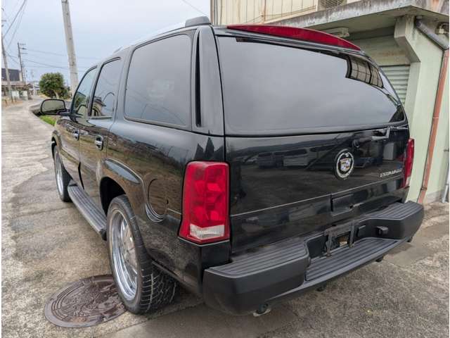 2007 Cadillac Escalade – thumbnail 4