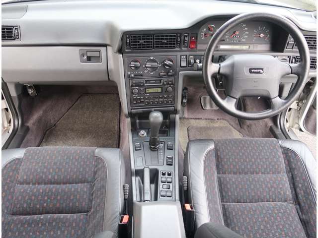 1994 Volvo 850 – thumbnail 3