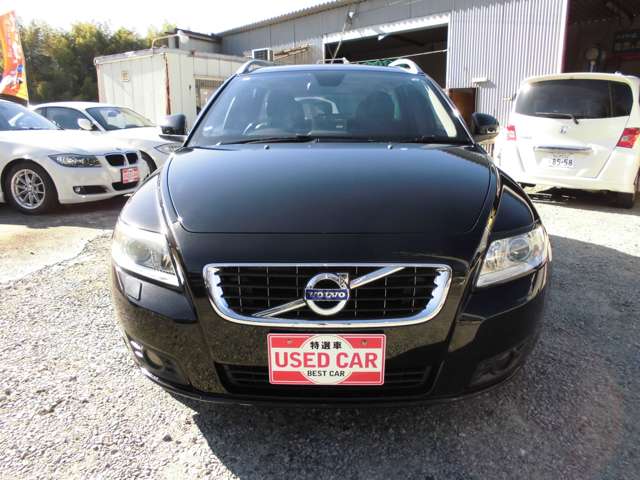 2011 Volvo V50 – thumbnail 2