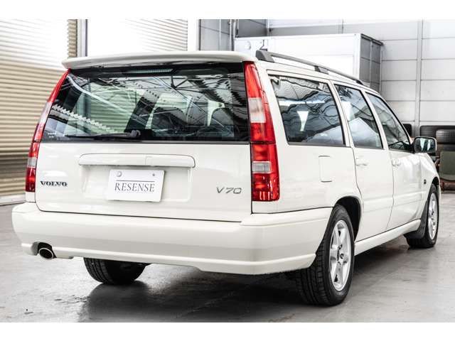 2000 Volvo V70 – thumbnail 3