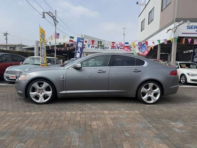 2008 Jaguar XF – thumbnail 2