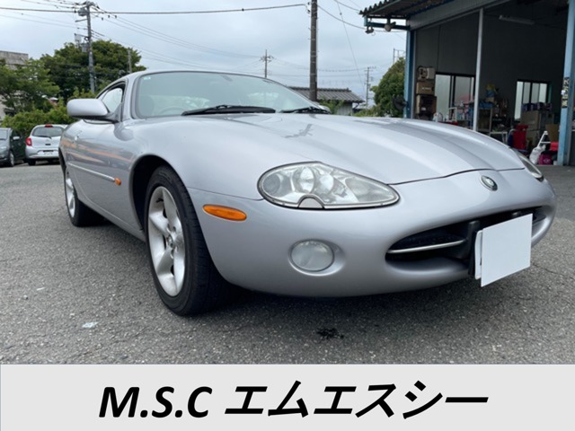 2002 Jaguar XK Series Coupe