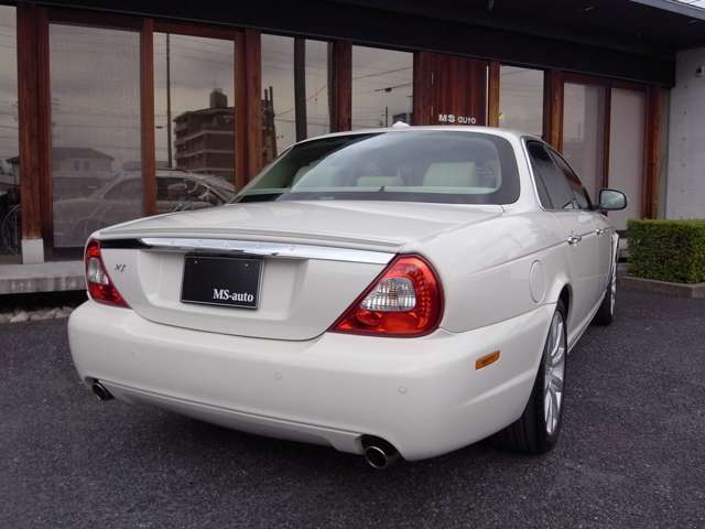 2008 Jaguar XJ – thumbnail 2