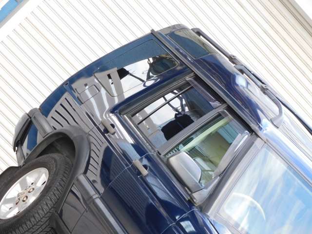 2004 Land Rover Discovery – thumbnail 3
