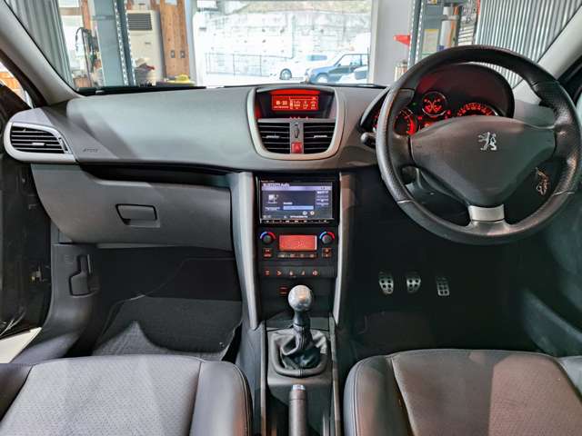 2009 Peugeot 207SW – thumbnail 3