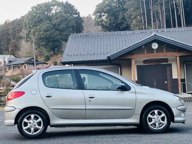 2006 Peugeot 206 – thumbnail 4