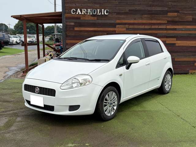 2009 Fiat Grande Punto – thumbnail 3