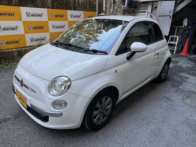 2011 Fiat 500 – thumbnail 2