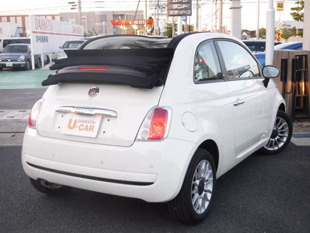 2009 Fiat 500C – thumbnail 3