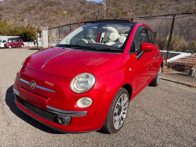 2010 Fiat 500C – thumbnail 2