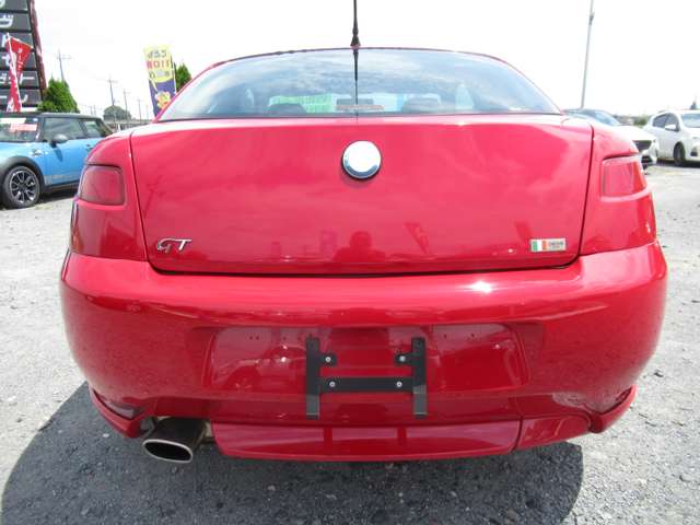 2004 Alfa Romeo GT – thumbnail 3