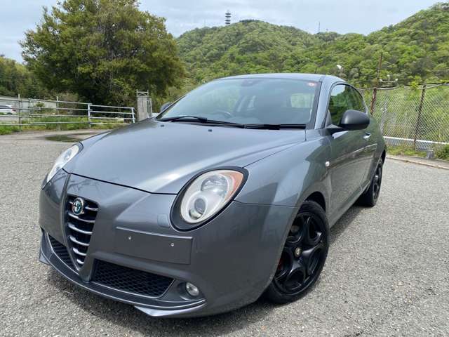 2010 Alfa Romeo MiTo – thumbnail 2