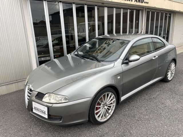 2004 Alfa Romeo GT – thumbnail 4
