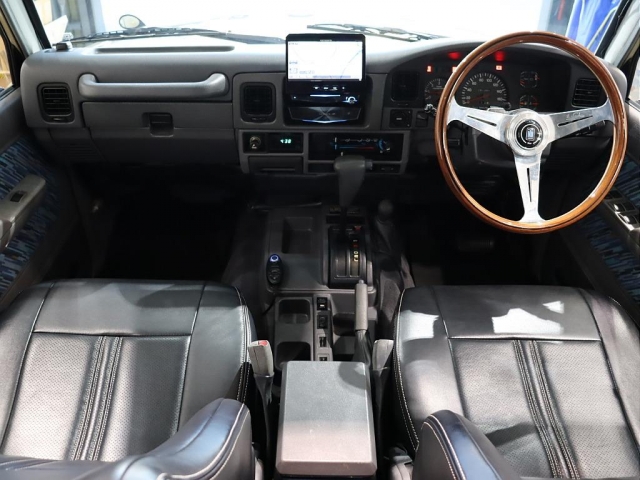 1994 Toyota Land Cruiser Prado – thumbnail 3