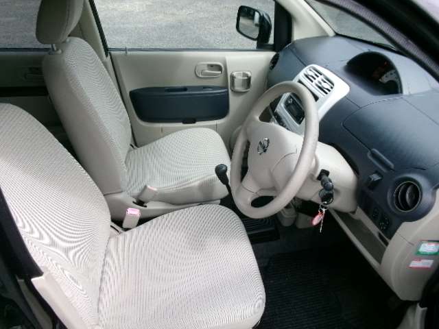 2011 Nissan Otti – thumbnail 2