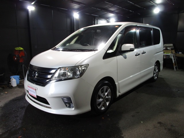 2011 Nissan Serena