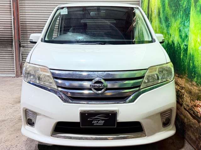 2011 Nissan Serena – thumbnail 3