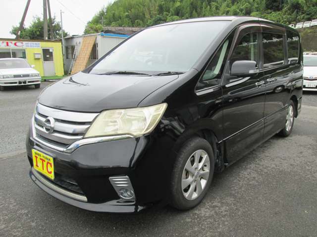 2011 Nissan Serena – thumbnail 3