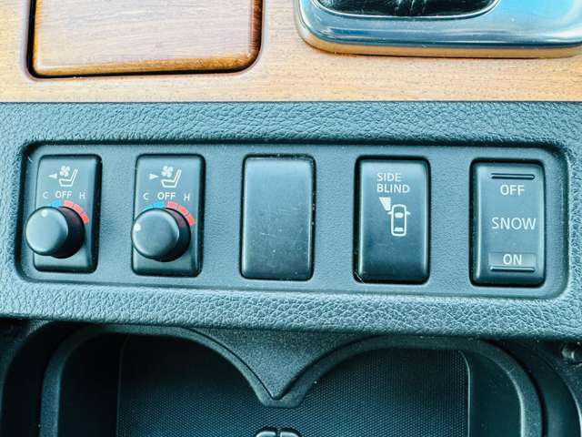 2006 Nissan Fuga – thumbnail 3