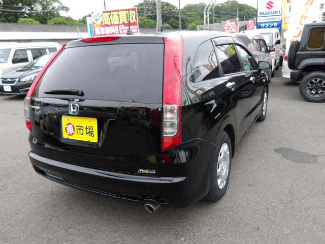 2009 Honda Stream – thumbnail 2