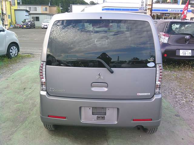2007 Mitsubishi eK Wagon – thumbnail 3