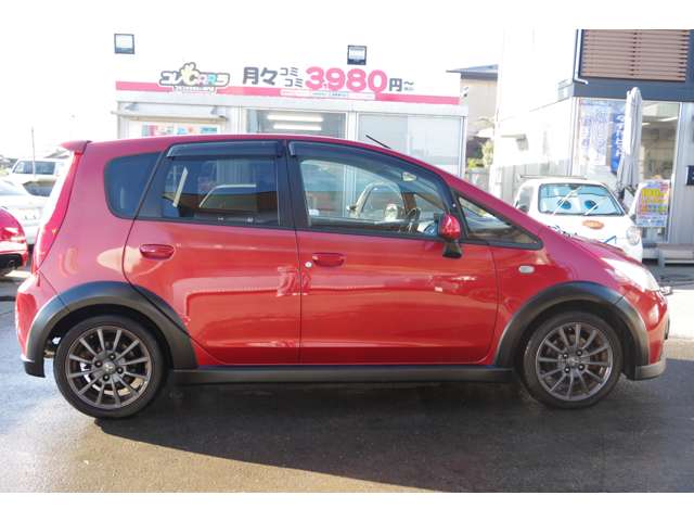 2007 Mitsubishi Colt – thumbnail 4