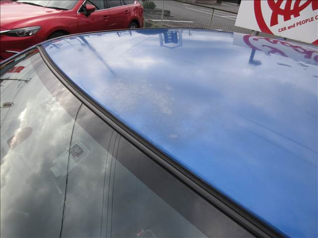 2004 Subaru Impreza – thumbnail 3