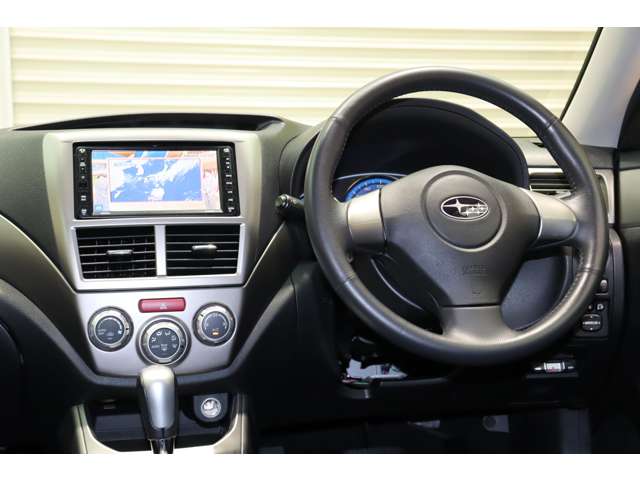 2009 Subaru Impreza Hatchback – thumbnail 3