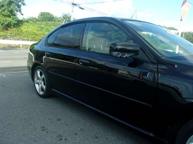 2004 Subaru Legacy B4 – thumbnail 4