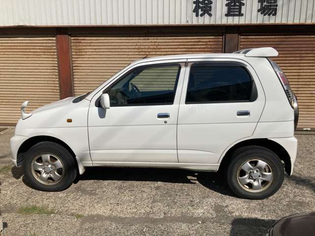 2008 Daihatsu Terios Kid – thumbnail 2