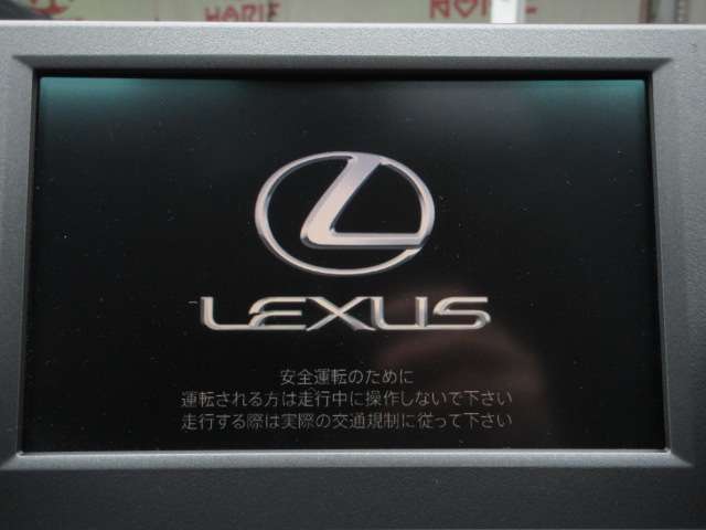 2011 Lexus HS – thumbnail 3