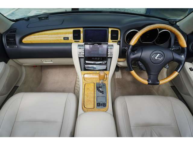 2006 Lexus SC – thumbnail 3