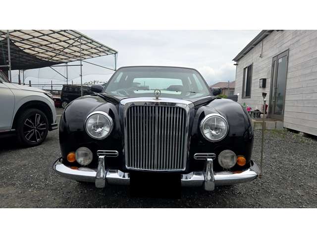 2001 Mitsuoka Galue I – thumbnail 2