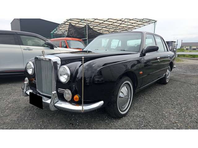 2001 Mitsuoka Galue I – thumbnail 3