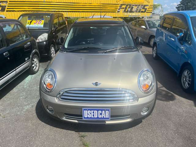 2010 MINI MINI Clubman – thumbnail 2