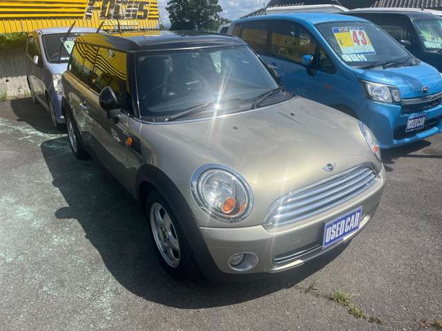 2010 MINI MINI Clubman – thumbnail 3