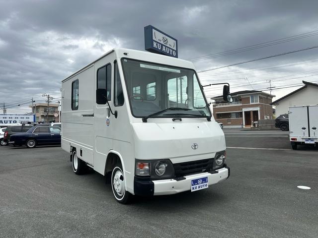 1998 Toyota Quickdelivery – thumbnail 4