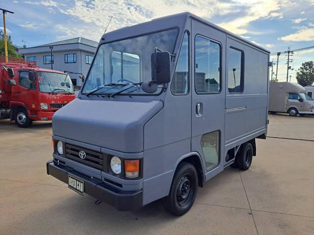 1999 Toyota Quickdelivery – thumbnail 4