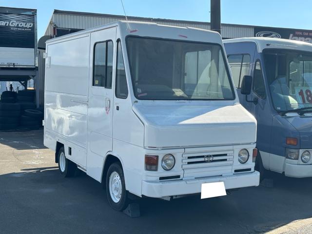1999 Toyota Quickdelivery – thumbnail 3