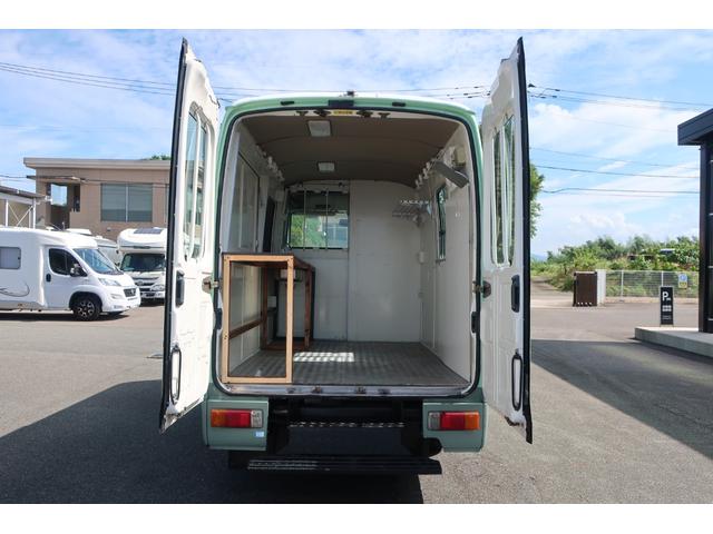 2000 Toyota Quickdelivery – thumbnail 4