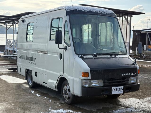 2000 Toyota Quickdelivery – thumbnail 4